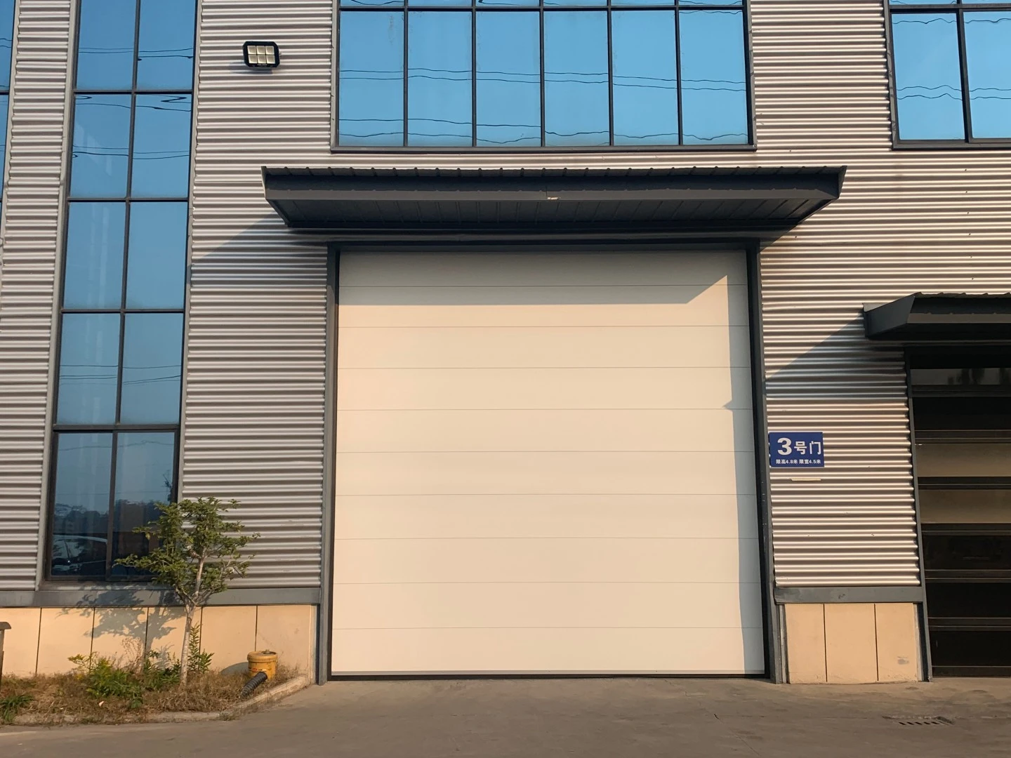 安必信工业门佳木斯服务站生产基地